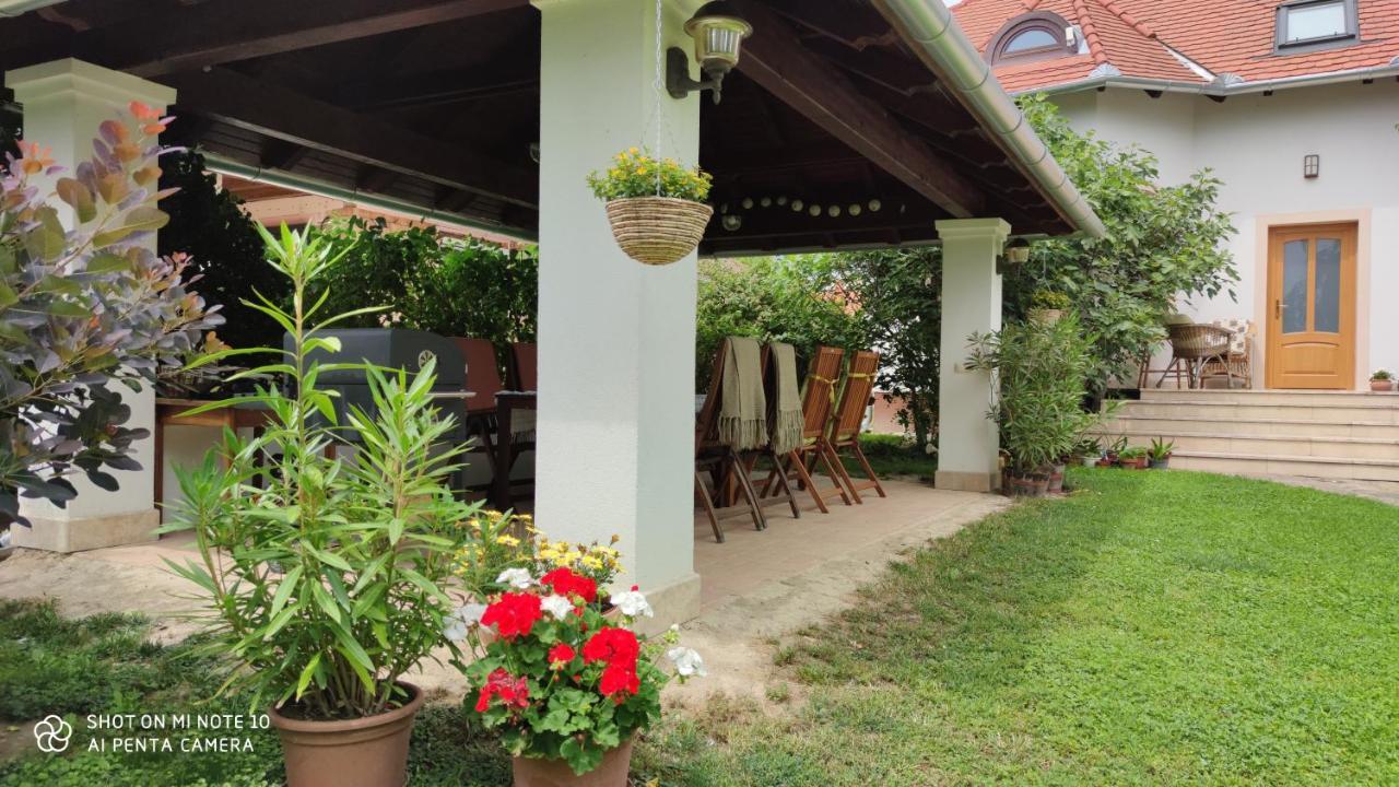 Frutta Villa Cserszegtomaj Exterior photo