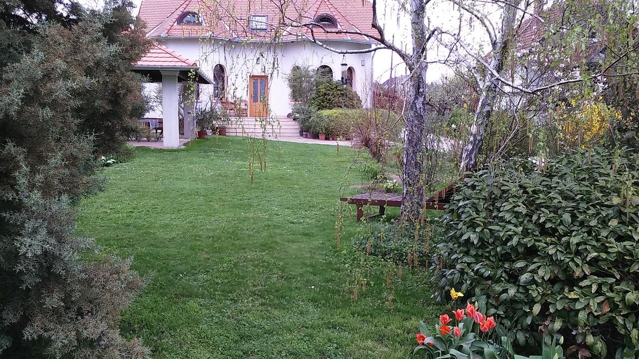 Frutta Villa Cserszegtomaj Exterior photo